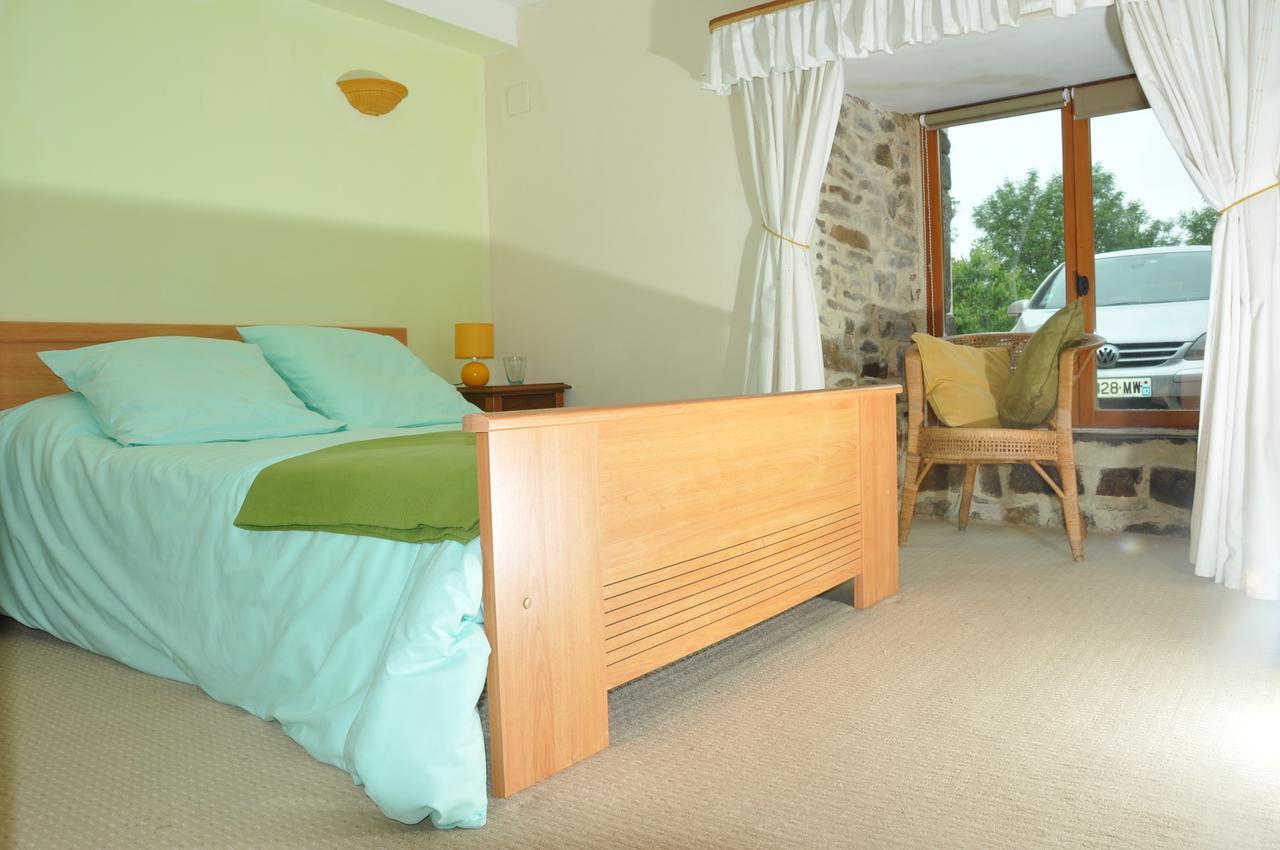 La Ferme De Montaigu Bed & Breakfast Bilik gambar